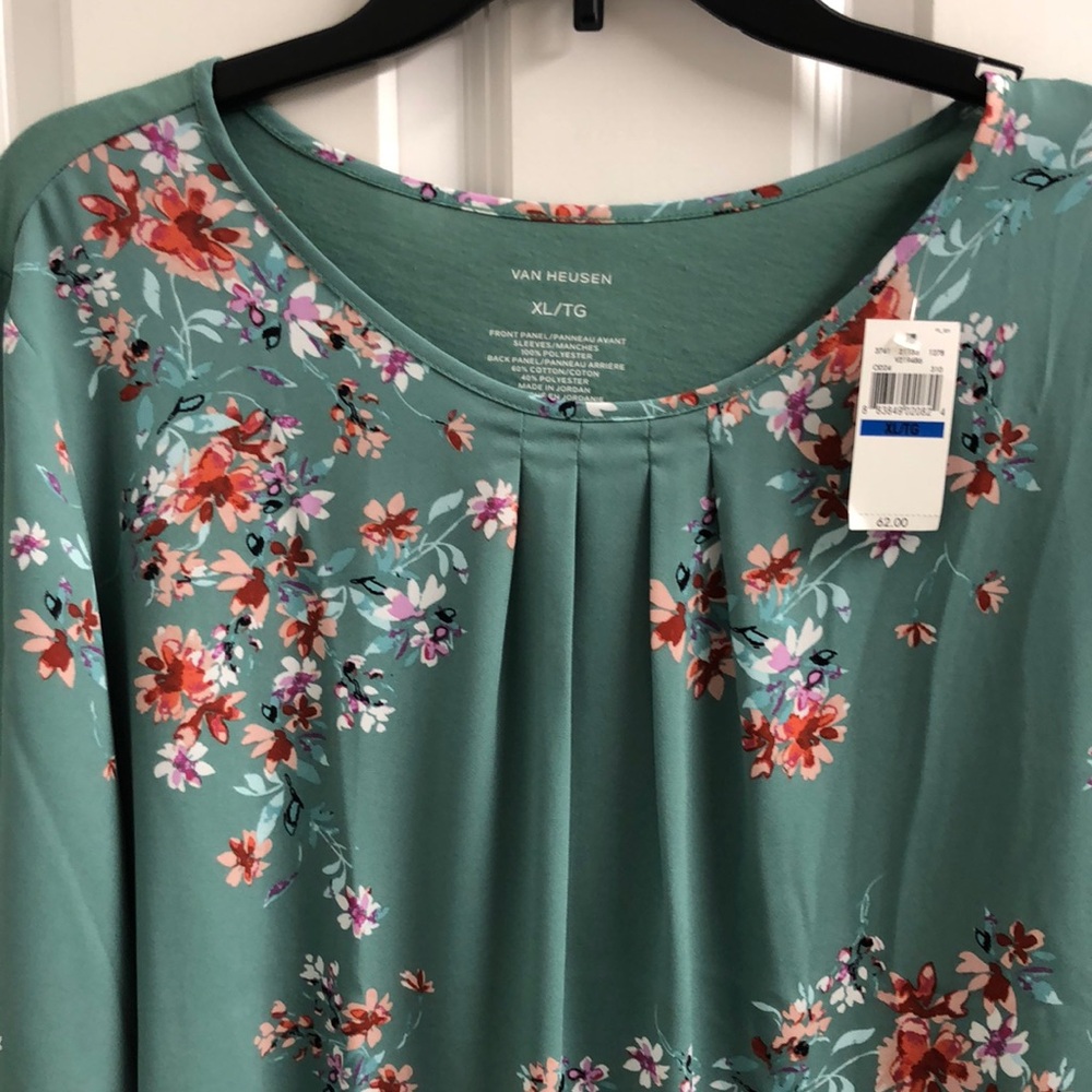 Brand new Van Heiden XL blouse green with multi floral